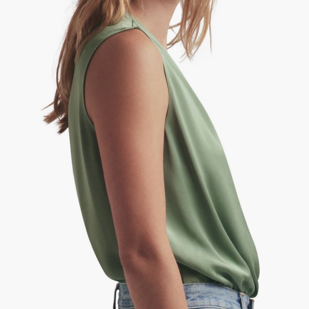 NEW Favorite Daughter The Date Sleeveless Blouse in Basil - Picture 3 of 6